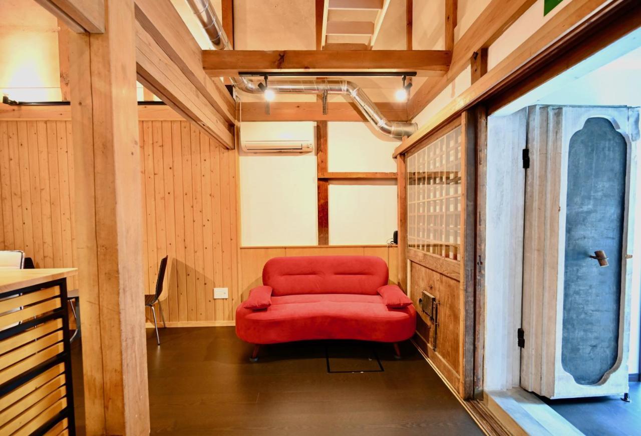 Manabi-Stay Takayama: Modern Kura Dining and Semi-Open-Air Bath in Traditional House Takayama  Exterior photo